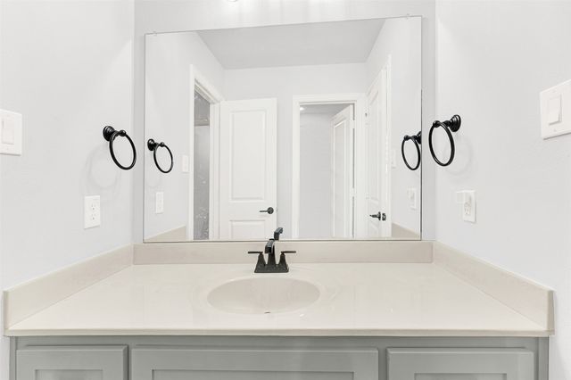 4406 Estuary Circle, Garland, TX 75043