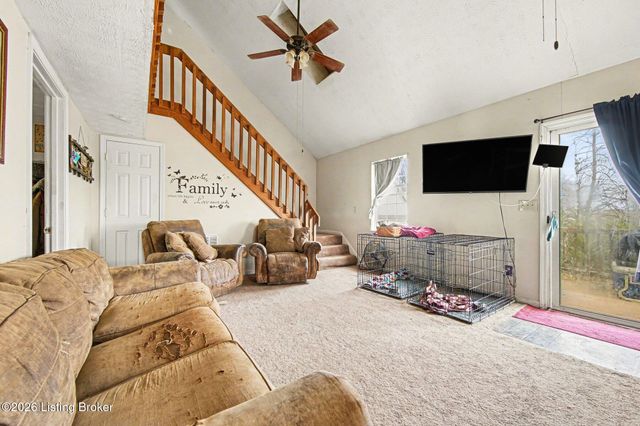 121 Marcia Dr, Lawrenceburg, KY 40342