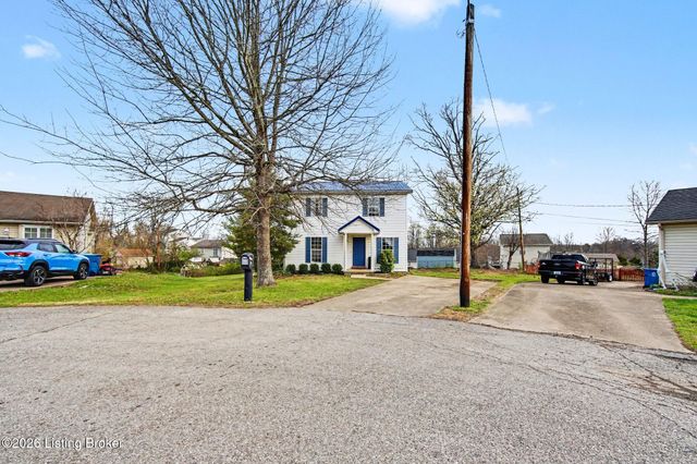 121 Marcia Dr, Lawrenceburg, KY 40342