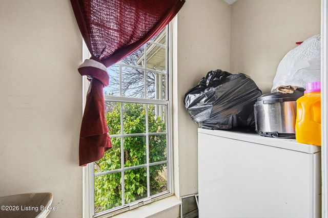 121 Marcia Dr, Lawrenceburg, KY 40342