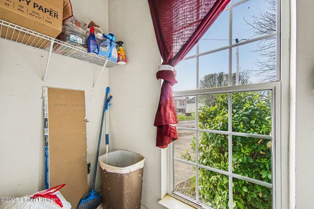 121 Marcia Dr, Lawrenceburg, KY 40342