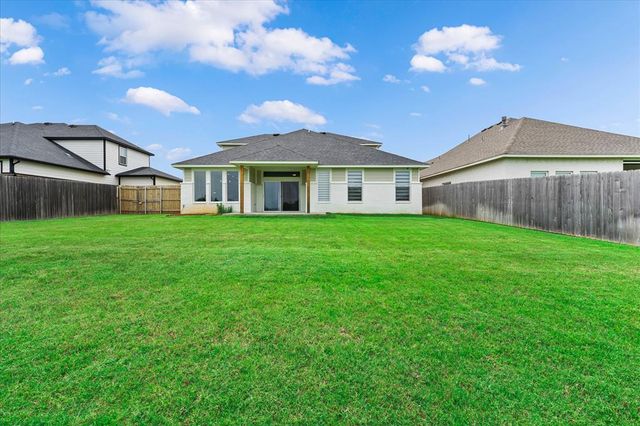 15209 Caspian Lane, Edmond, OK 73013