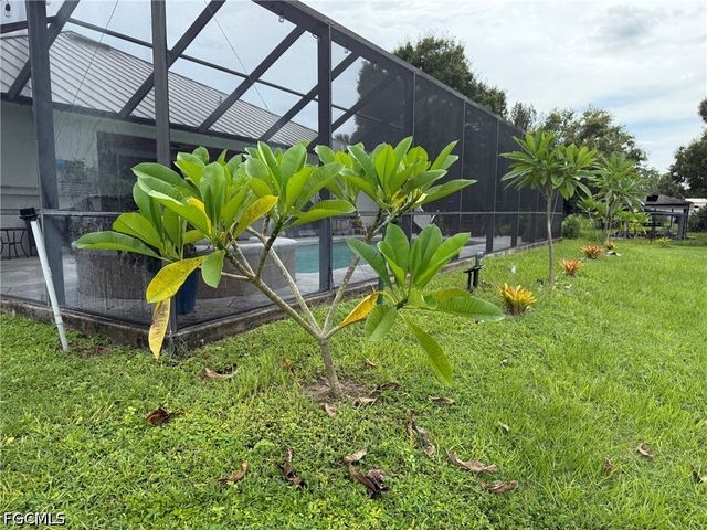 4665 47th AVE NE, Naples, FL 34120