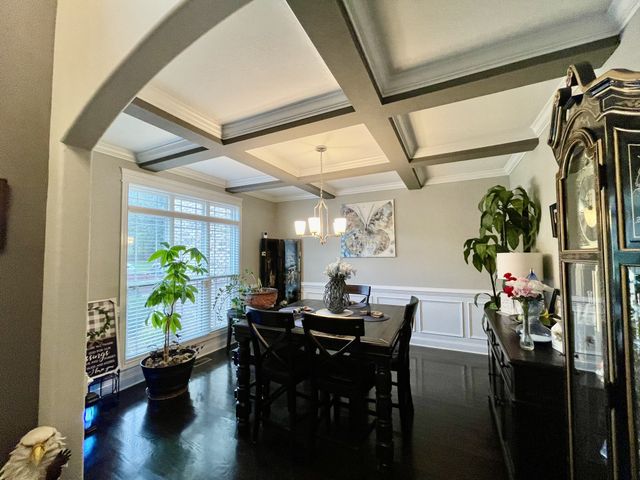 951 Terrace Creek Ln, Clarksville, TN 37040