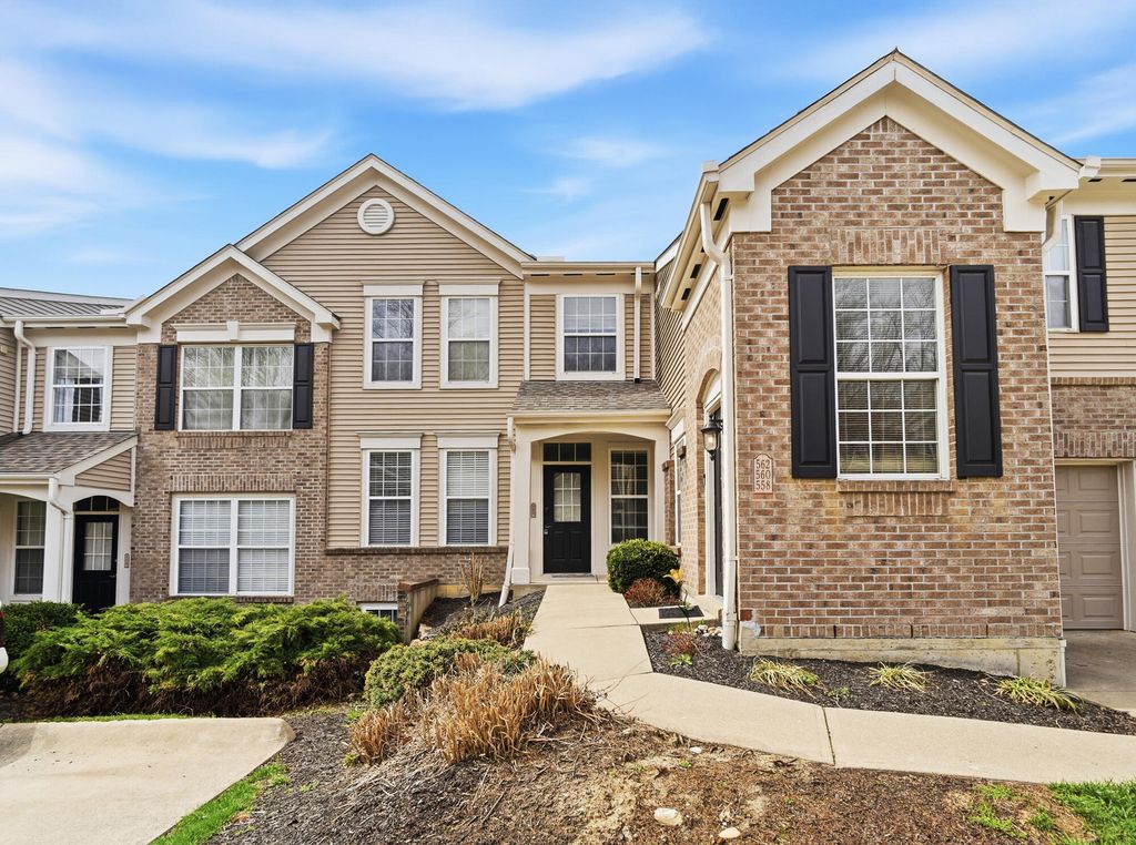 562 Rivers Breeze Drive, Ludlow, KY 41016