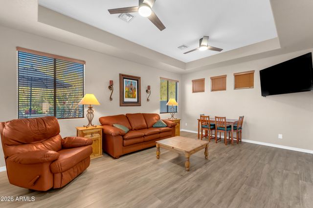 3051 N 80TH Street, Mesa, AZ 85207