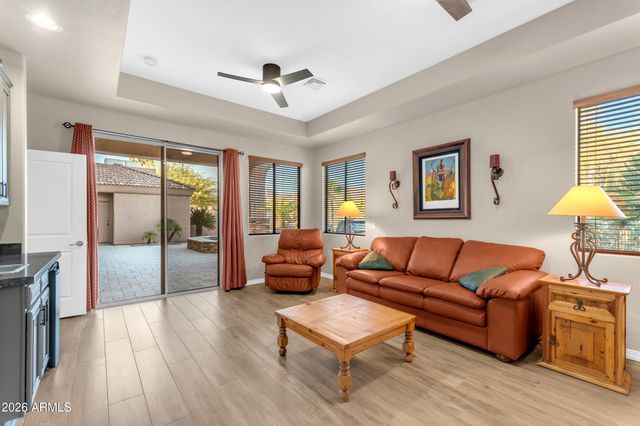 3051 N 80TH Street, Mesa, AZ 85207
