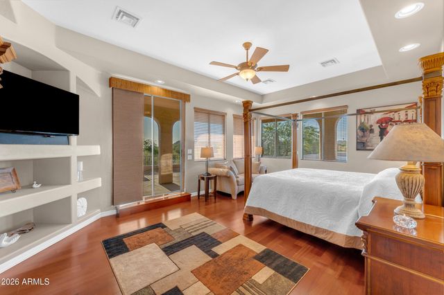 3051 N 80TH Street, Mesa, AZ 85207