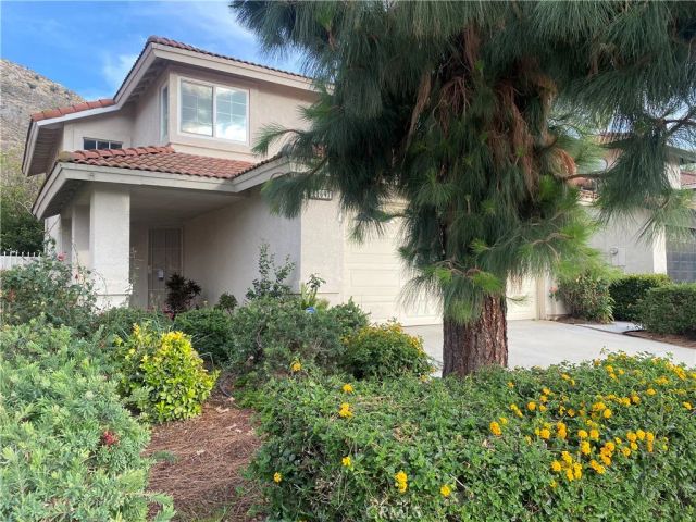 11697 Malagon Drive, Fontana, CA 92337
