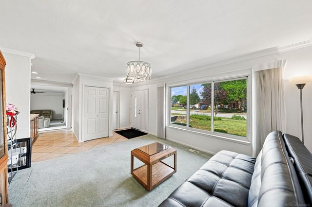 37340 Castleton Drive, Sterling Heights, MI 48312
