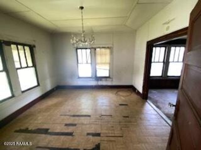 736 N Court Street, Opelousas, LA 70570