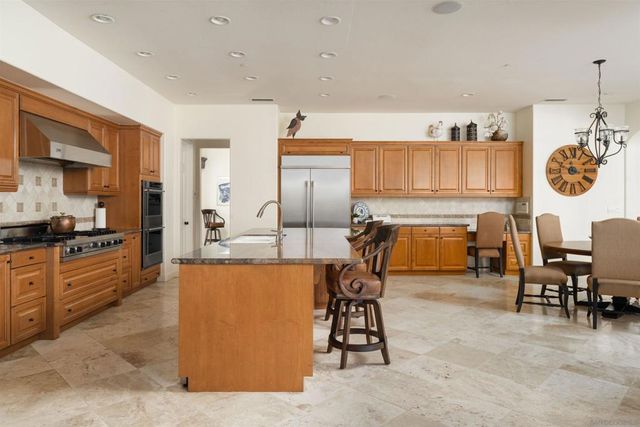 6160 Avenida Del Duque, Rancho Santa Fe, CA 92067