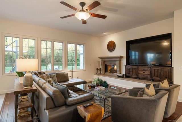 6160 Avenida Del Duque, Rancho Santa Fe, CA 92067