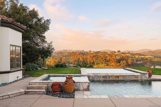 6160 Avenida Del Duque, Rancho Santa Fe, CA 92067