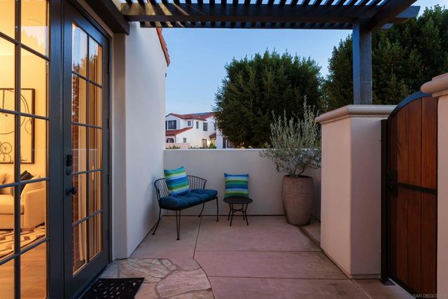 6160 Avenida Del Duque, Rancho Santa Fe, CA 92067