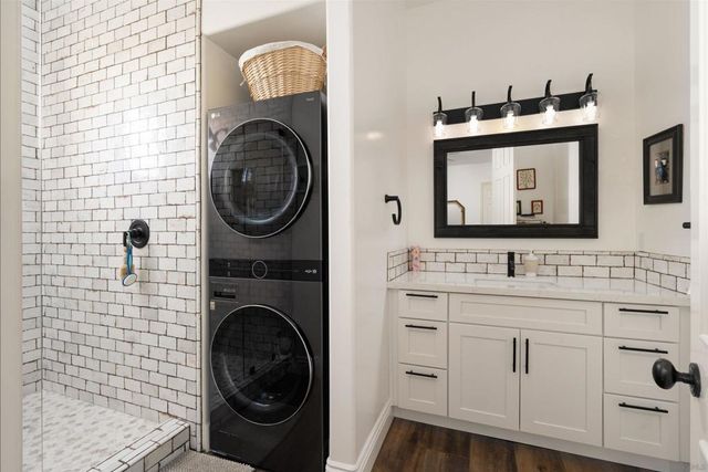 6160 Avenida Del Duque, Rancho Santa Fe, CA 92067