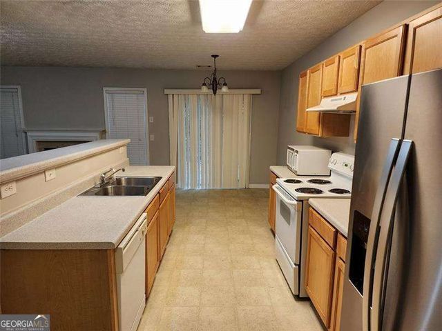 6129 Brookechase Lane, Norcross, GA 30093