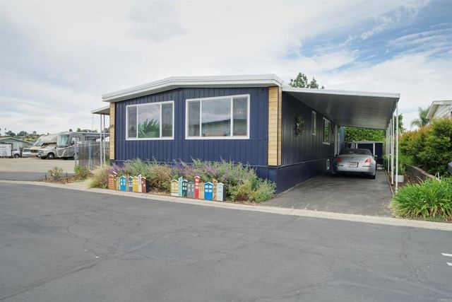 1600 E Vista Way 84, Vista, CA 92084