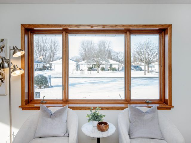 8849 Columbus Avenue S, Bloomington, MN 55420