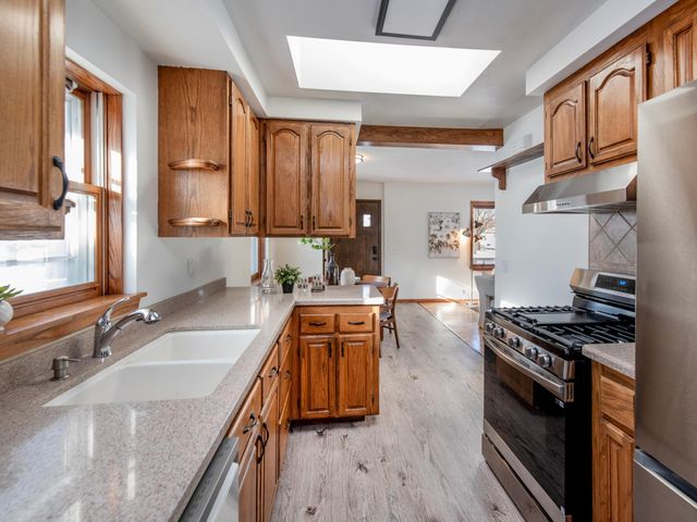 8849 Columbus Avenue S, Bloomington, MN 55420