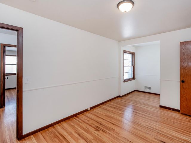 8849 Columbus Avenue S, Bloomington, MN 55420