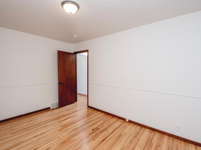 8849 Columbus Avenue S, Bloomington, MN 55420