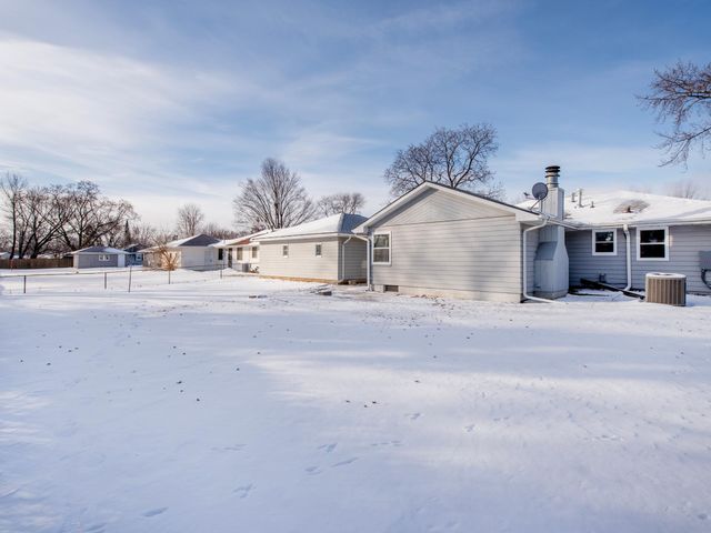 8849 Columbus Avenue S, Bloomington, MN 55420