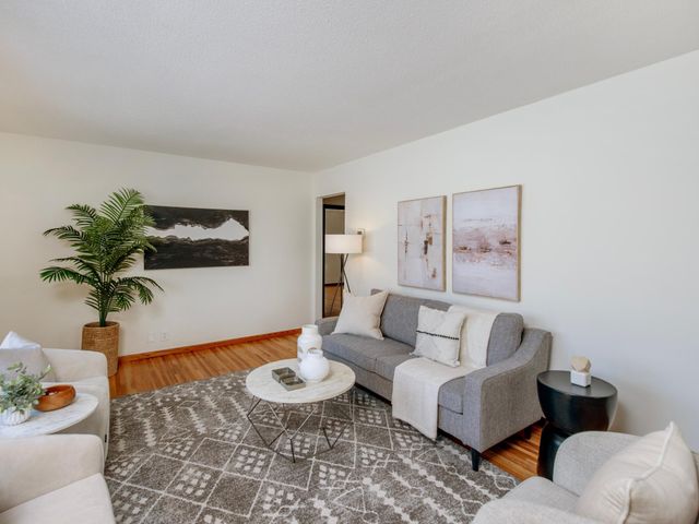 8849 Columbus Avenue S, Bloomington, MN 55420