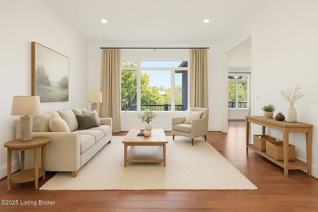 4123 Sanctuary Bluff Ln, Louisville, KY 40241