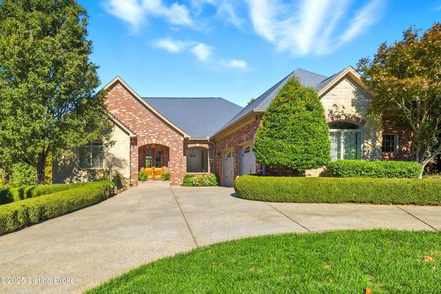 4123 Sanctuary Bluff Ln, Louisville, KY 40241