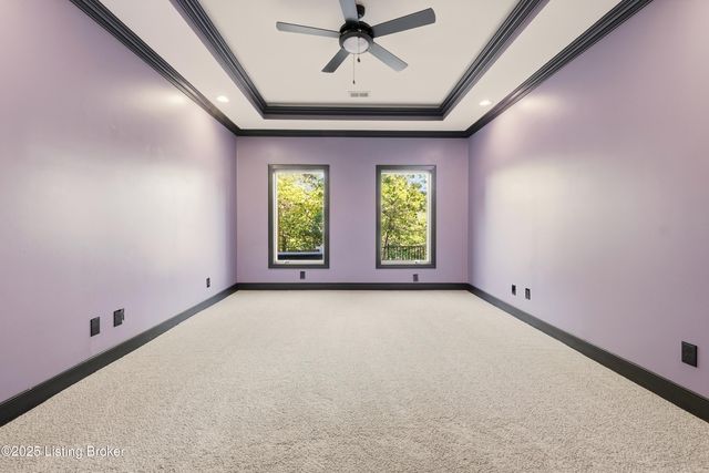 4123 Sanctuary Bluff Ln, Louisville, KY 40241