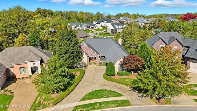 4123 Sanctuary Bluff Ln, Louisville, KY 40241