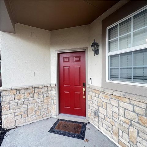 21083 W 118th Terrace, Olathe, KS 66061