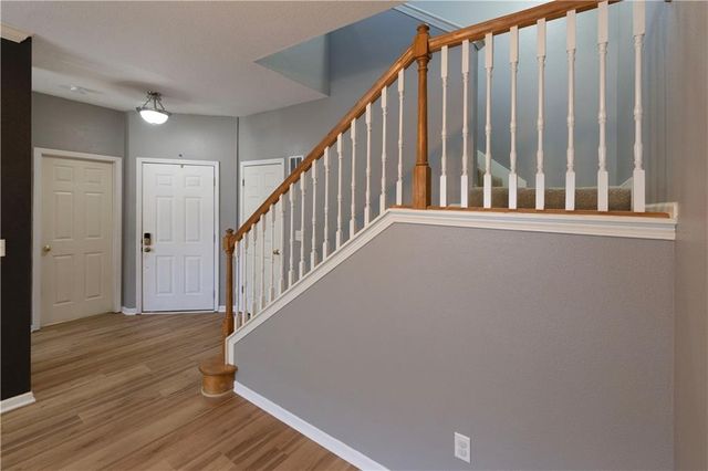 21083 W 118th Terrace, Olathe, KS 66061