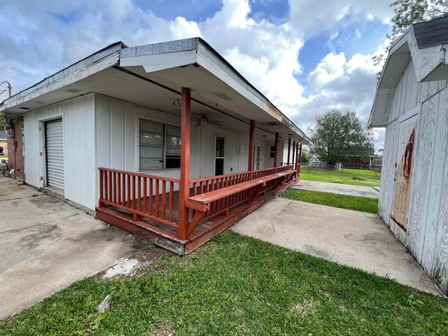 411 Buquet Street, Houma, LA 70360