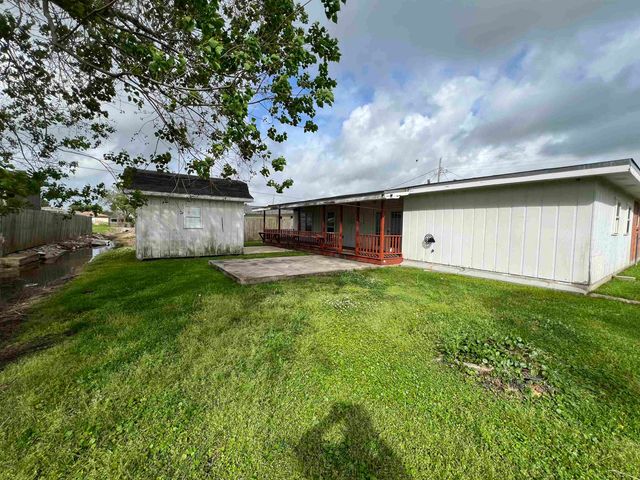 411 Buquet Street, Houma, LA 70360