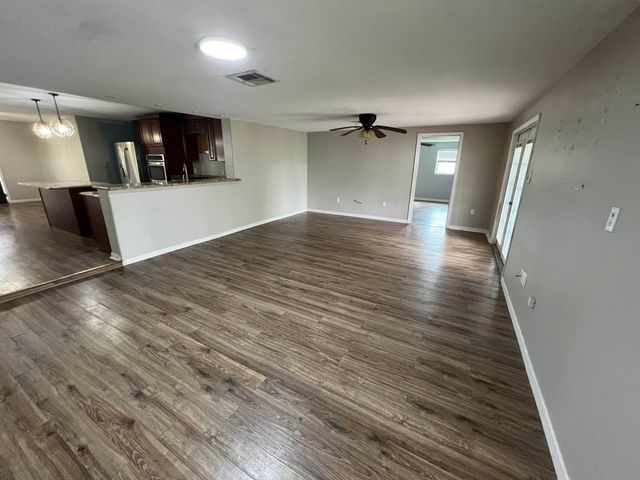 411 Buquet Street, Houma, LA 70360