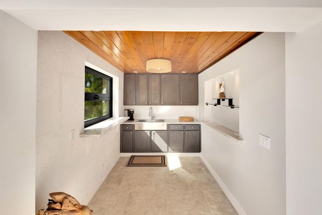 S 270 Airport Drive, Summerland Key, FL 33042