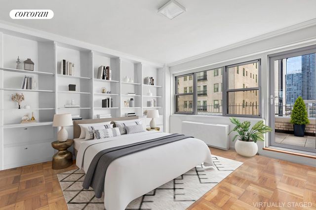 24 CENTRAL Park S PHE, New York City, NY 10019