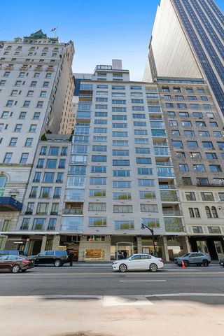 24 CENTRAL Park S PHE, New York City, NY 10019
