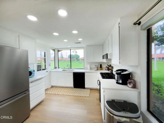 314 Villena Way, Palm Desert, CA 92260