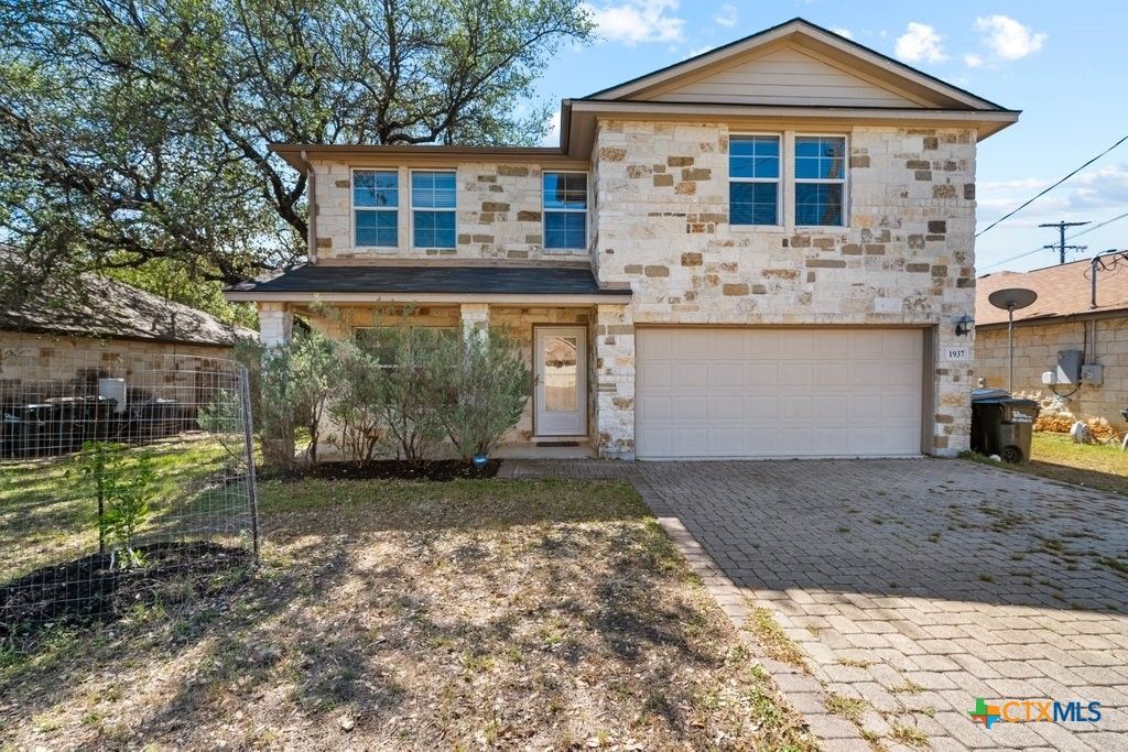 1937 Stonehaven, San Marcos, TX 78666