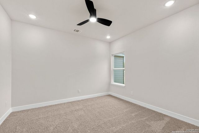 114 Packard St, San Antonio, TX 78211