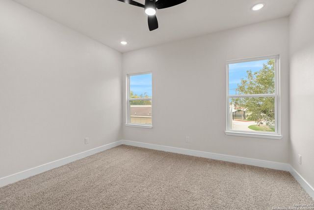 114 Packard St, San Antonio, TX 78211