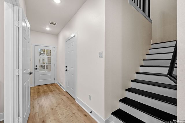 114 Packard St, San Antonio, TX 78211