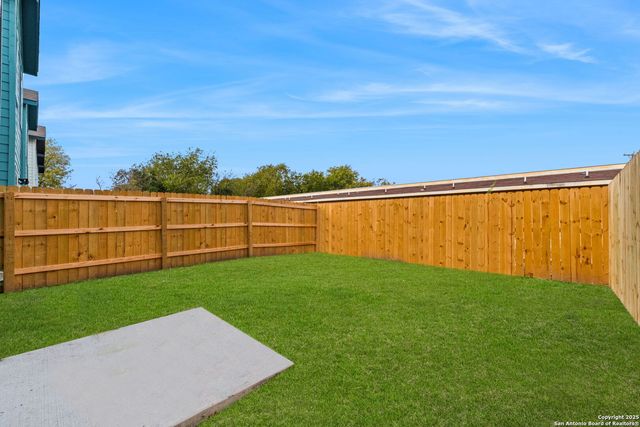 114 Packard St, San Antonio, TX 78211