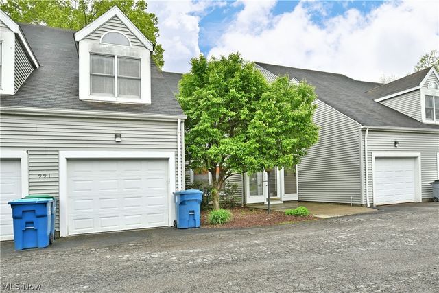 991 Powers Avenue 4, Youngstown, OH 44505