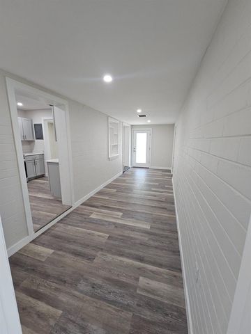 903 NW 33RD AVENUE, Gainesville, FL 32609