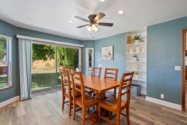 695 Hospital Road, Hollister, CA 95023