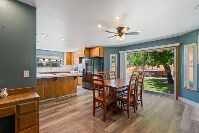 695 Hospital Road, Hollister, CA 95023